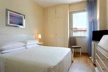 Basic Double Room
