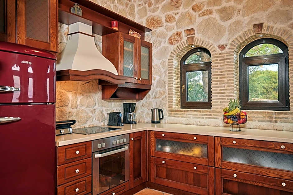 Villa Alexandros - Stone Villa