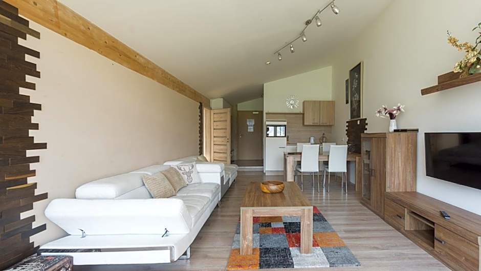 Praga Apartments & Restaurant Zell am See-Kaprun