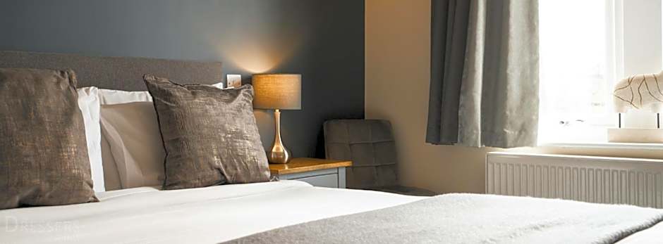 Rooms at The Dressers Arms