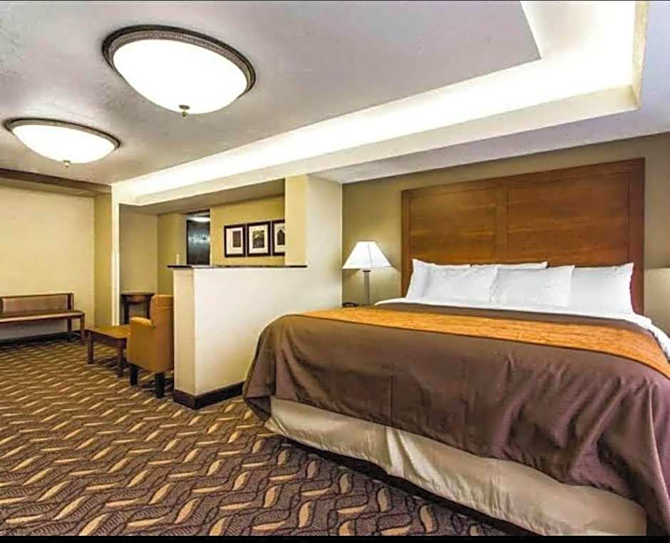 AmericInn by Wyndham Memphis East