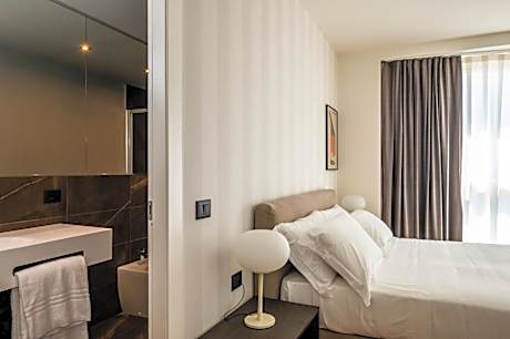 Double or Twin Room with City View