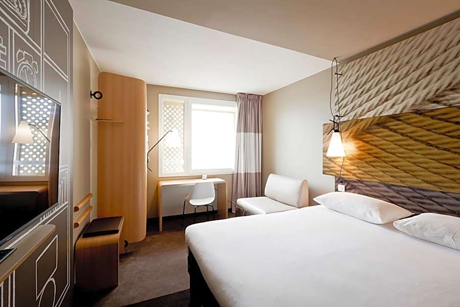 ibis Lyon Carre De Soie