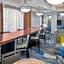 Hampton Inn By Hilton & Suites Kansas City-Country Club Plaza