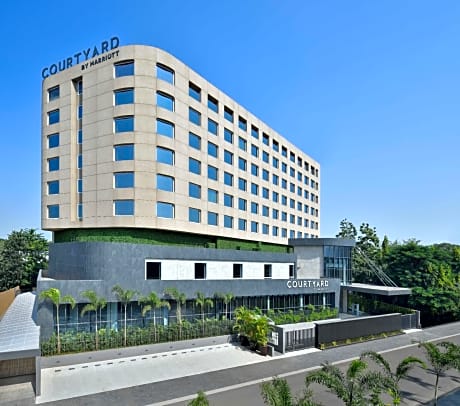 Courtyard by Marriott Nashik
