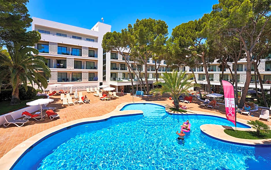 Hotel & Spa S'Entrador Playa