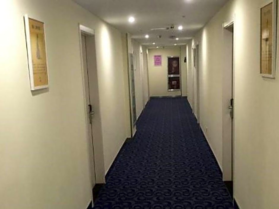 7 Days Inn Yantai Development Zone Bathing Beach