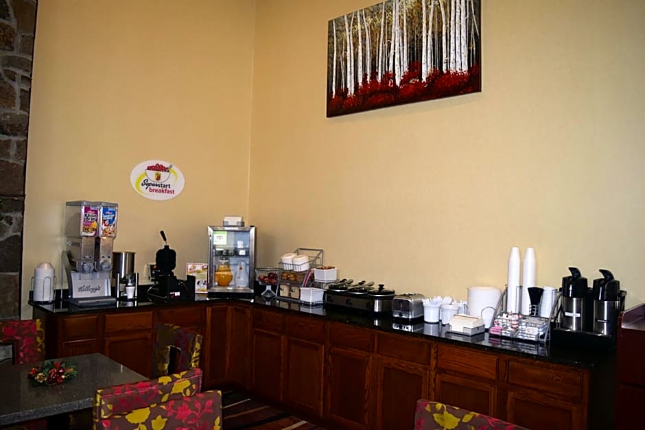 Super 8 by Wyndham Paragould