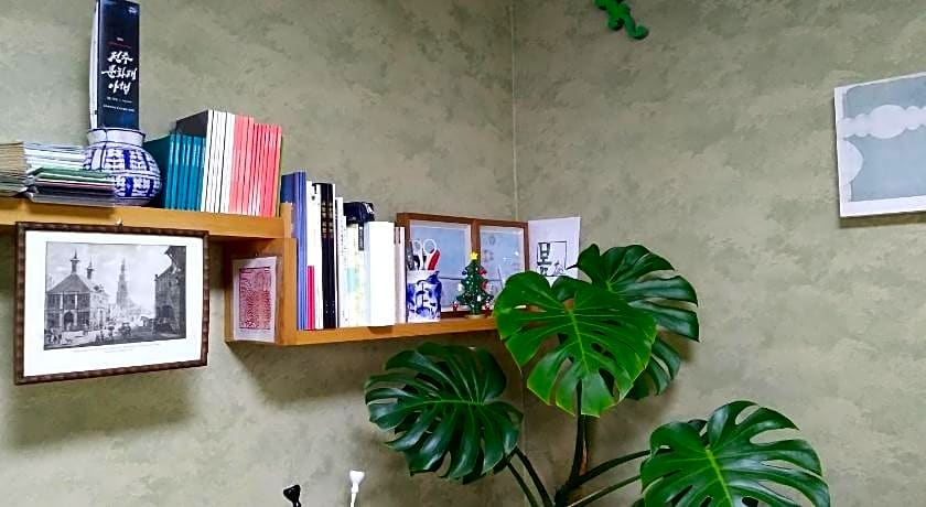 Jeonju Guesthouse Gosadong