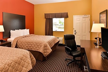 2 Queen Beds