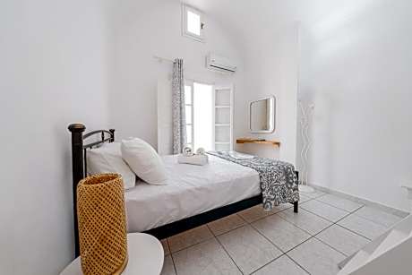 Studio - Split Level