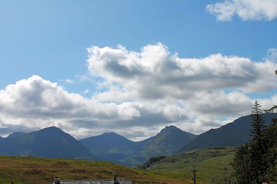 Loch Arklet House