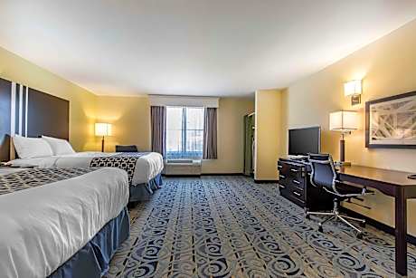 2 Queen Beds  No Smoking  Accessible Room, Kitchenette