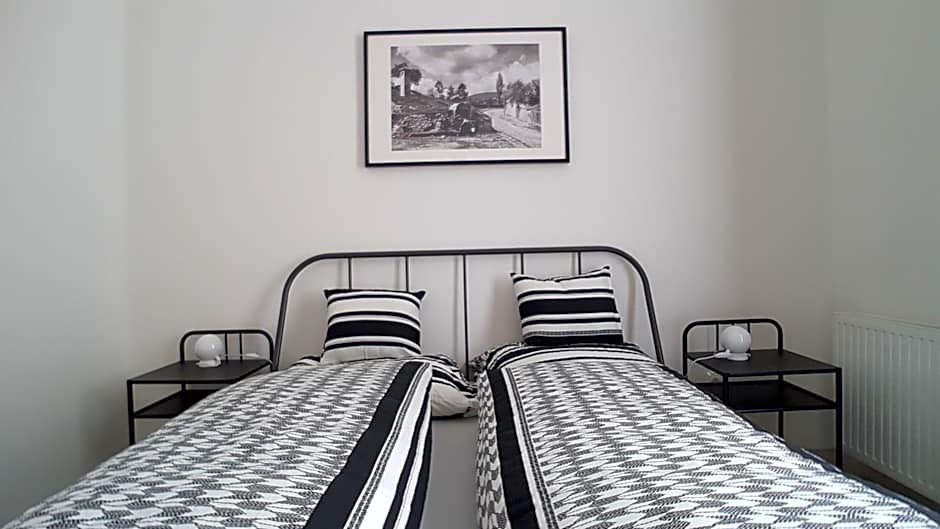 Piacsek Apartmanház