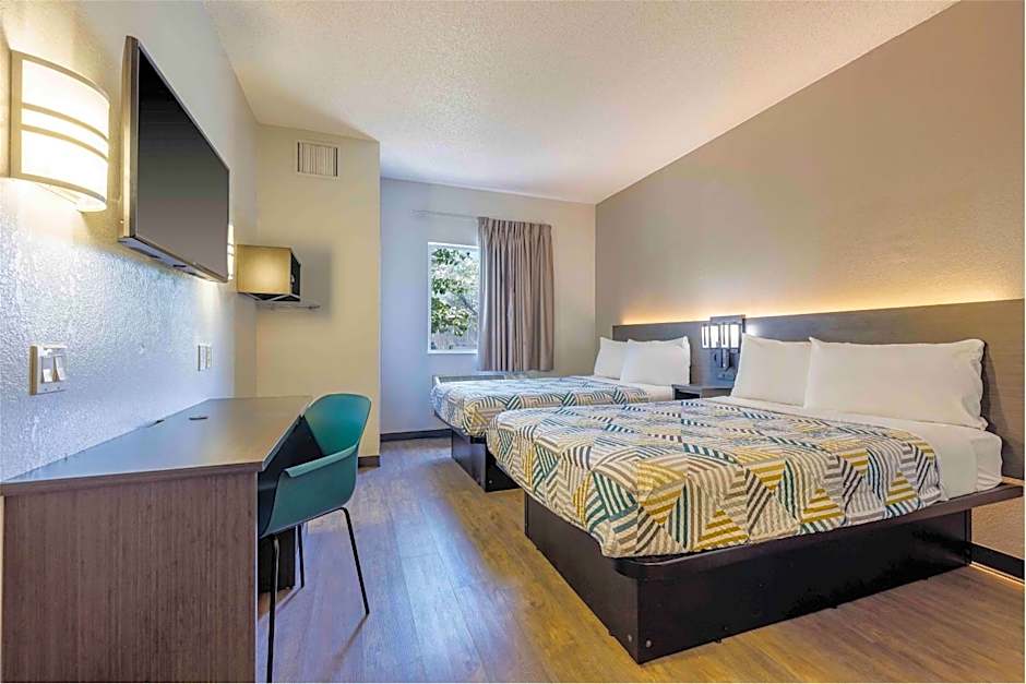 Motel 6-Albuquerque, NM - North