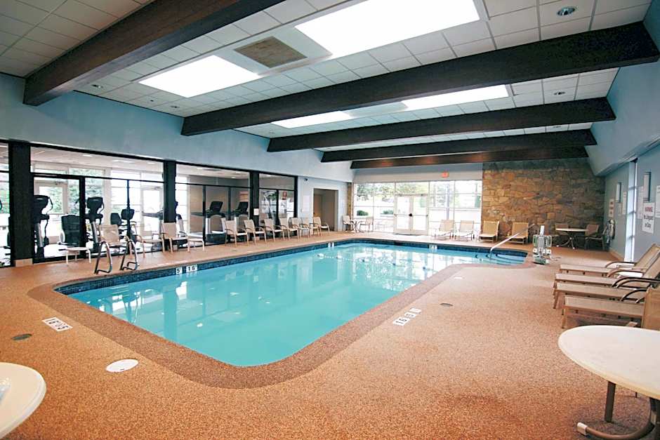 Wyndham Providence Airport