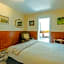 Brunnerton Lodge and Backpackers