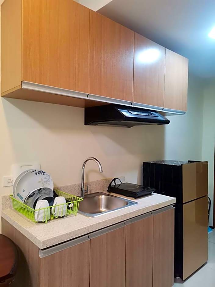 HORIZON 101 A6 beside Mango bar,Robinson mall,free pool,wifi,kitchen