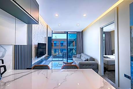 Apartment with Sea View
