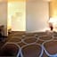 Super 8 by Wyndham Alturas