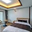 Fellisia Hotel