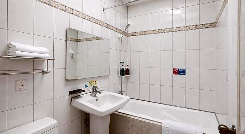 Yoai Hotel