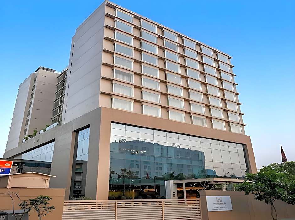Welcomhotel by ITC Hotels, Ashram Road, Ahmedabad