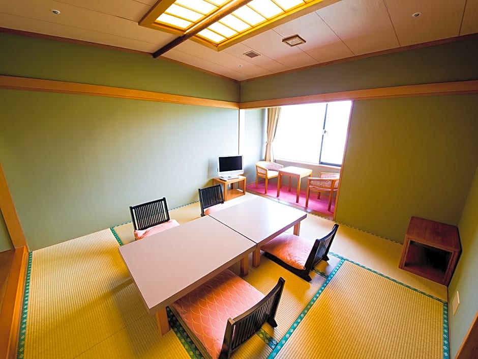 Naruto Grand Hotel