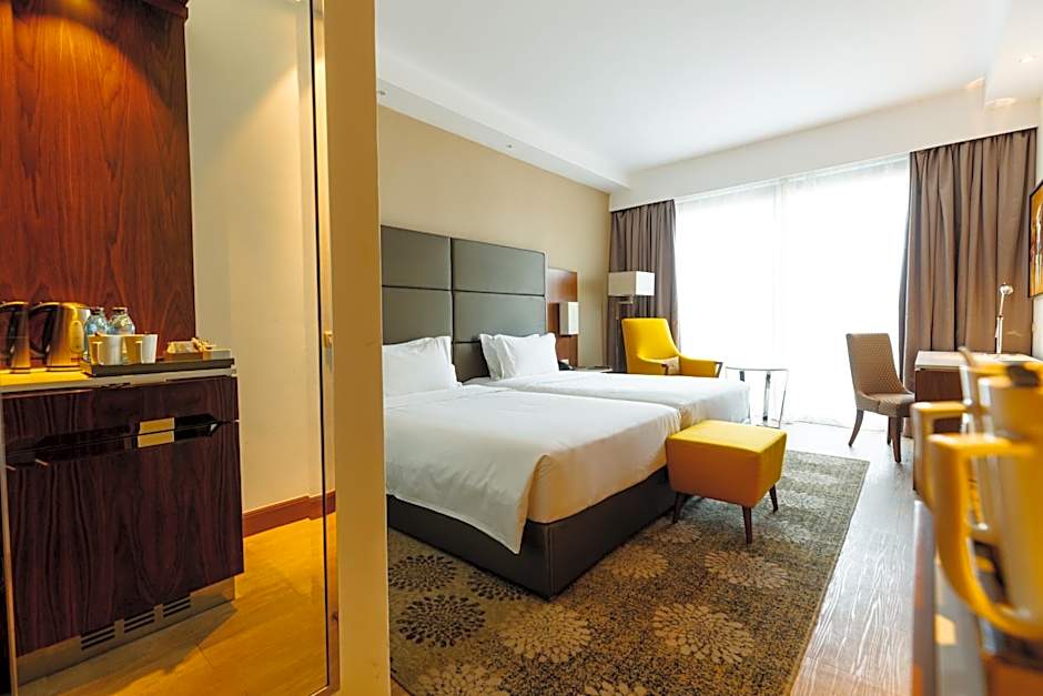 Crowne Plaza Nairobi Airport by IHG