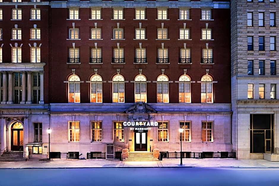 Courtyard by Marriott Philadelphia Downtown