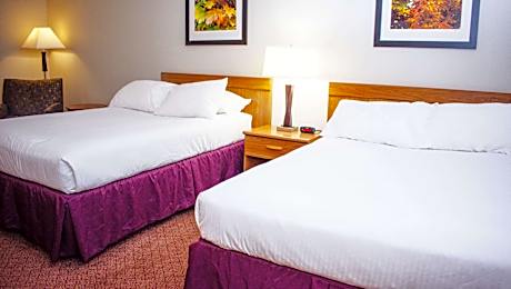 2 Queen Beds Non Smoking