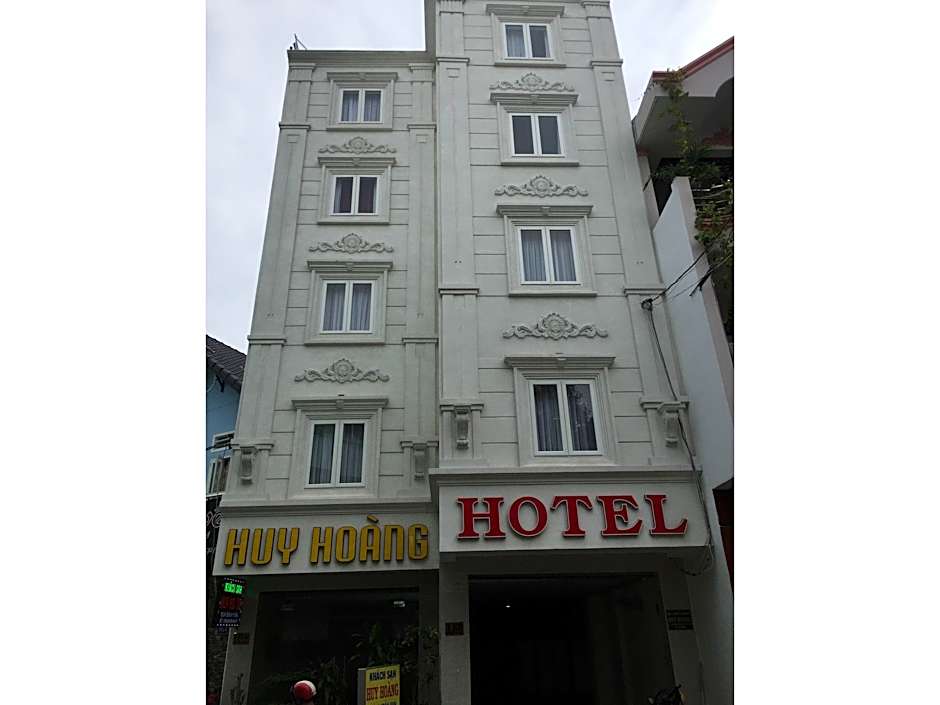 Huy Hoang Hotel - Tan Binh