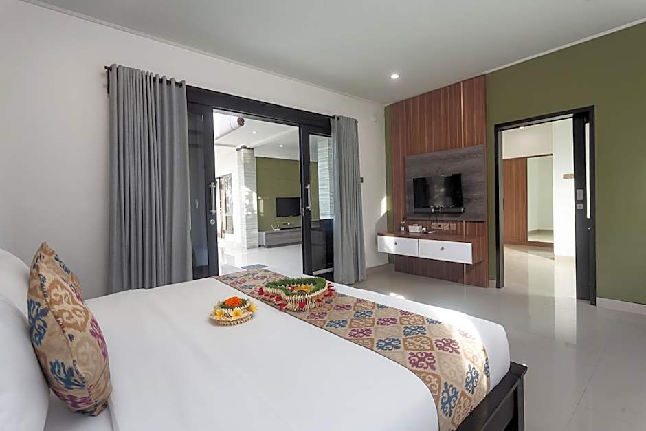 Maja Villa Batubelig by Pramana Villas