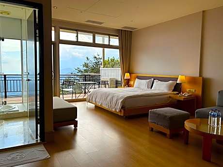 Double Room with Lake View