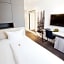 Manhattan Hotel