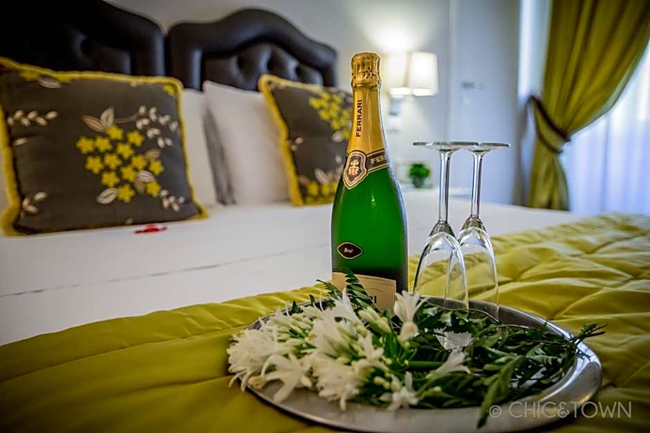 Chic & Town - Luxury Rooms