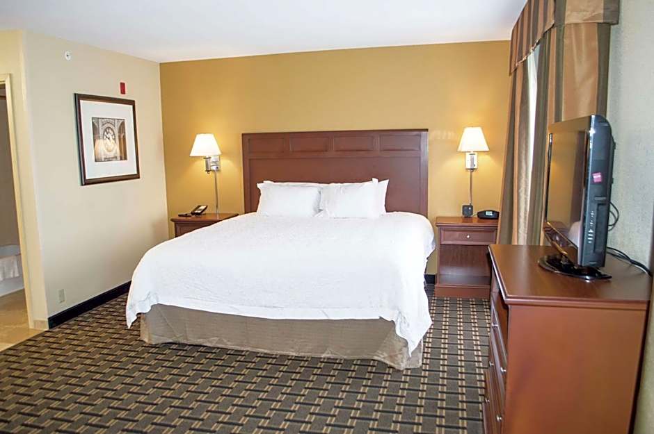 Hampton Inn By Hilton And Suites Columbia