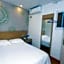 GreenTree Inn Zhejiang Ningbo South Railway Station Express Hotel