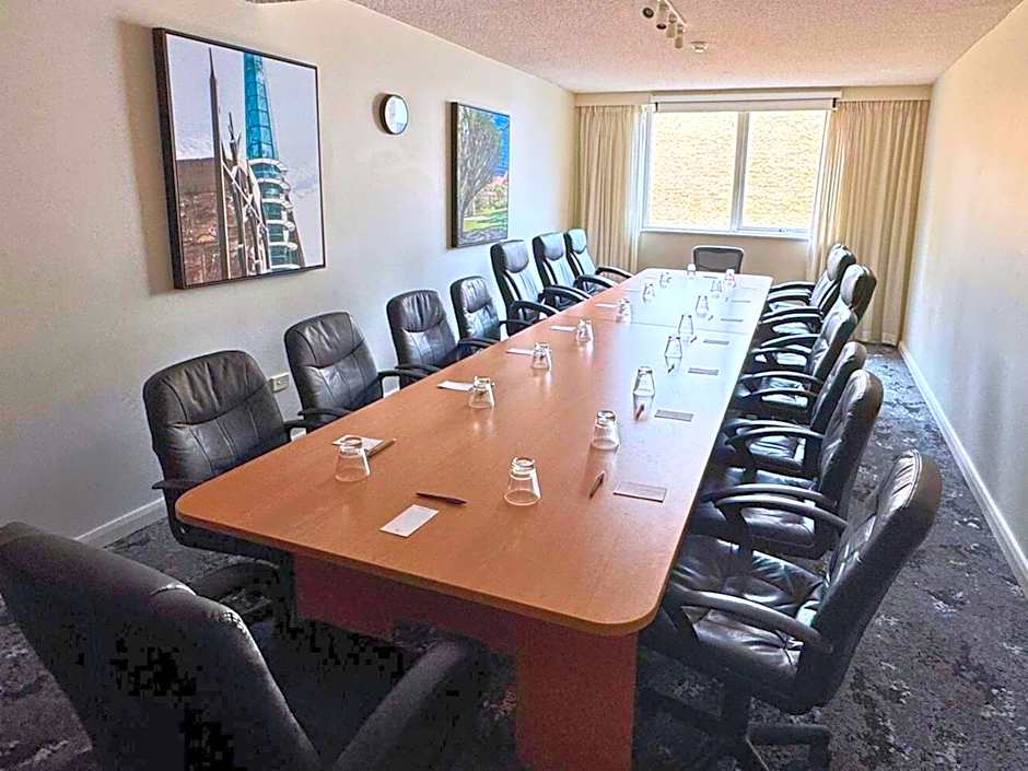 Mercure Perth On Hay