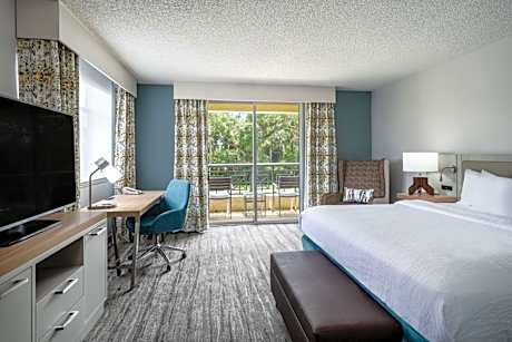 One-Bedroom Deluxe Suite with Sofa Bed