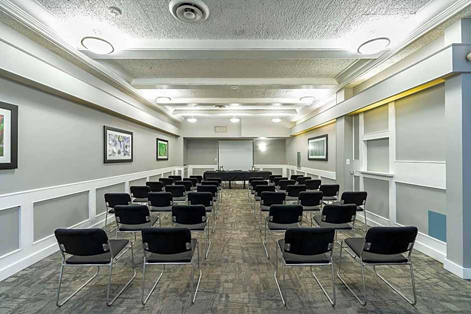 Quality Inn Downtown Inner Harbour