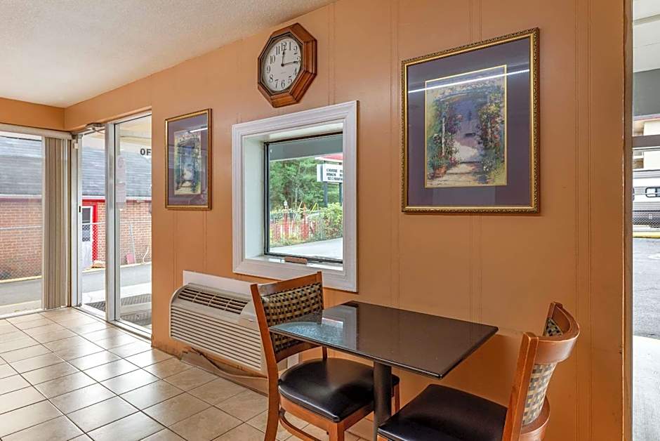 Econo Lodge North Charlottesville