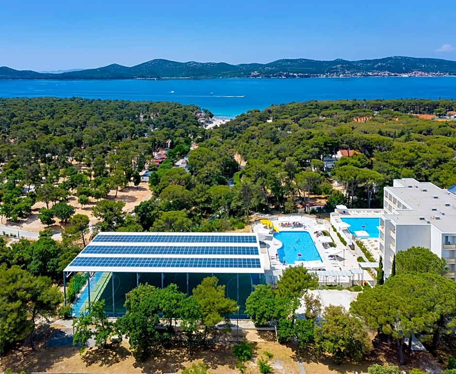 Family Hotel Adria - All inclusive