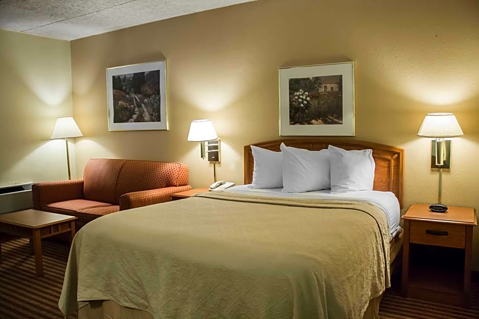 Econo Lodge Wickliffe - Cleveland East