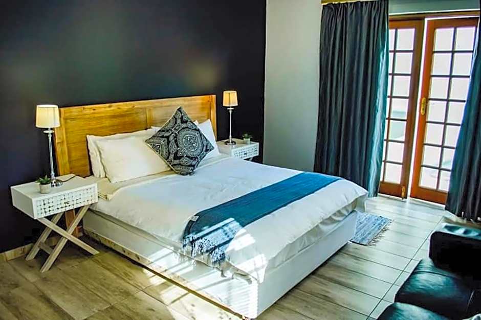Rue Guesthouse