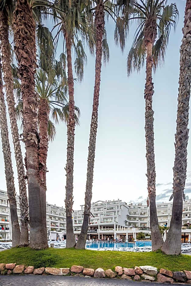 Aqua Hotel Aquamarina & Spa