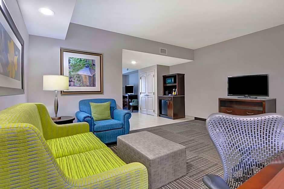 Hilton Garden Inn Fayetteville