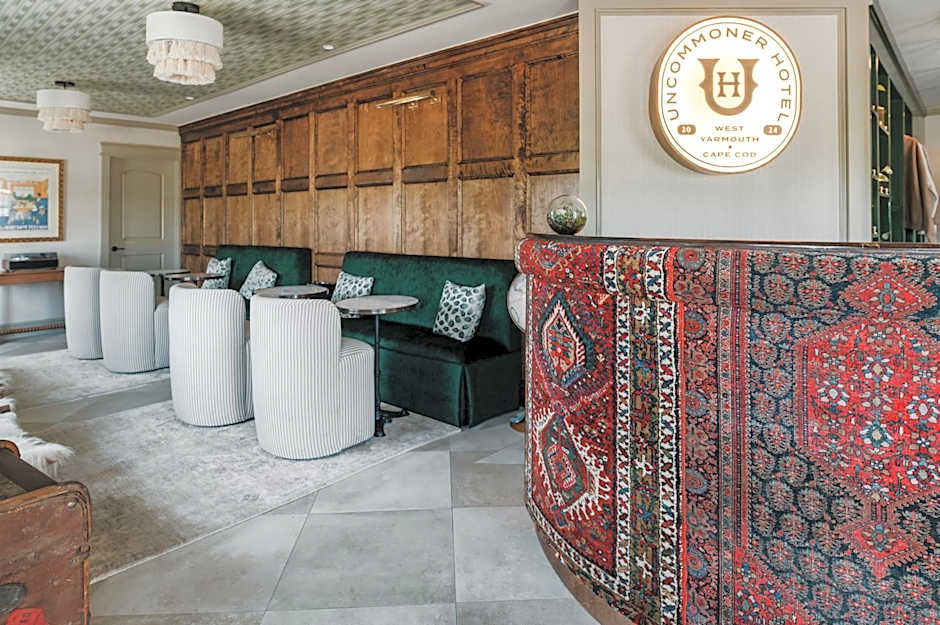 UNCOMMONER HOTEL by Reverie Boutique Collection