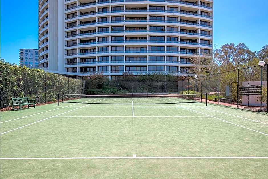 BreakFree Capital Tower Canberra