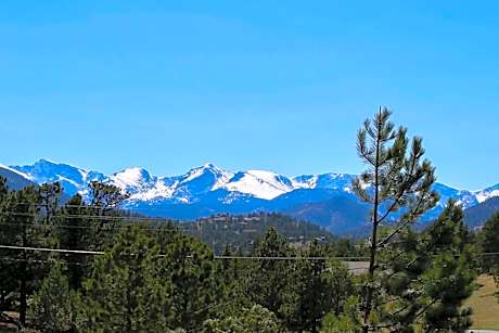Standard King Room - Non-Smoking